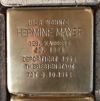 Stolperstein devoted to Hermine Mayer, source: Internet.